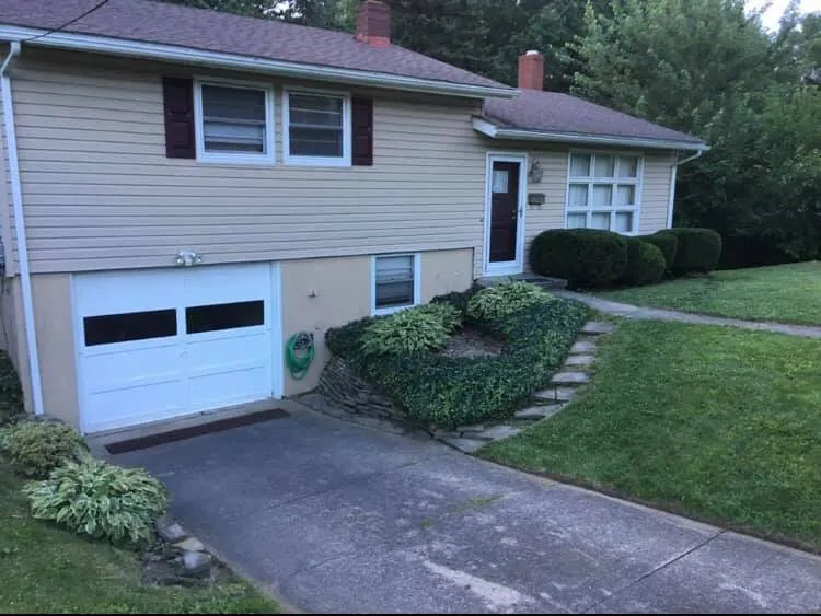 Trusted garden landscaping experts serving Niles, OH - Chamberlain Lawn Care