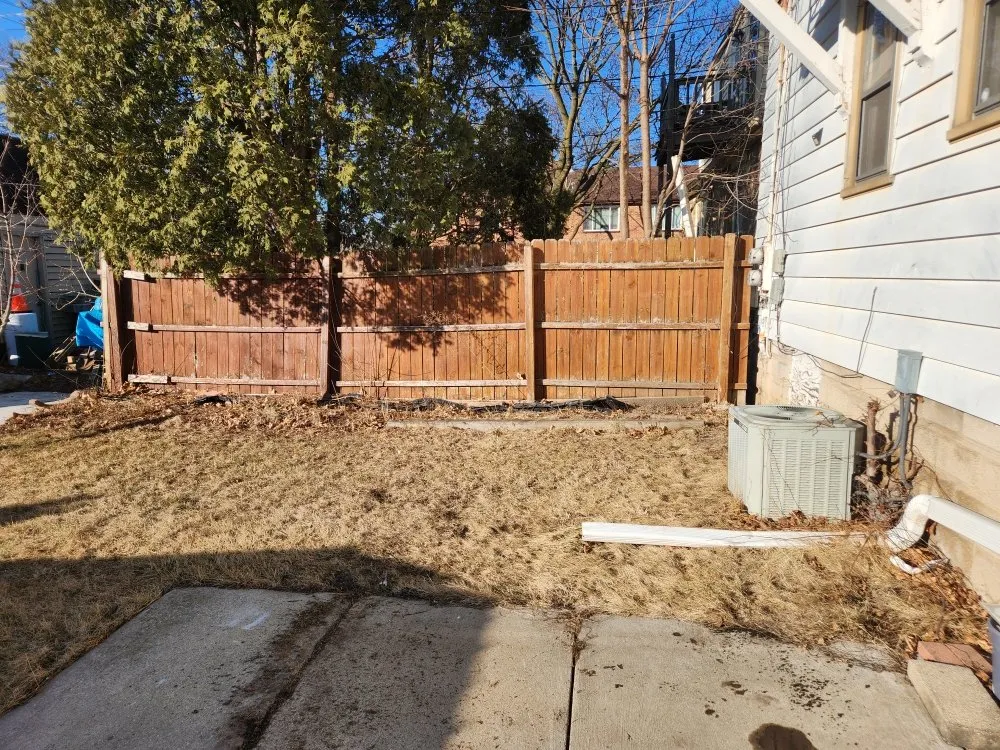 Affordable lawn care service in Milwaukee, WI by Chambers Multitasking