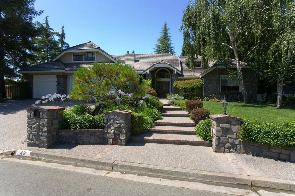 Custom landscape installation in Pageland, SC by Chamber's Pine Needles