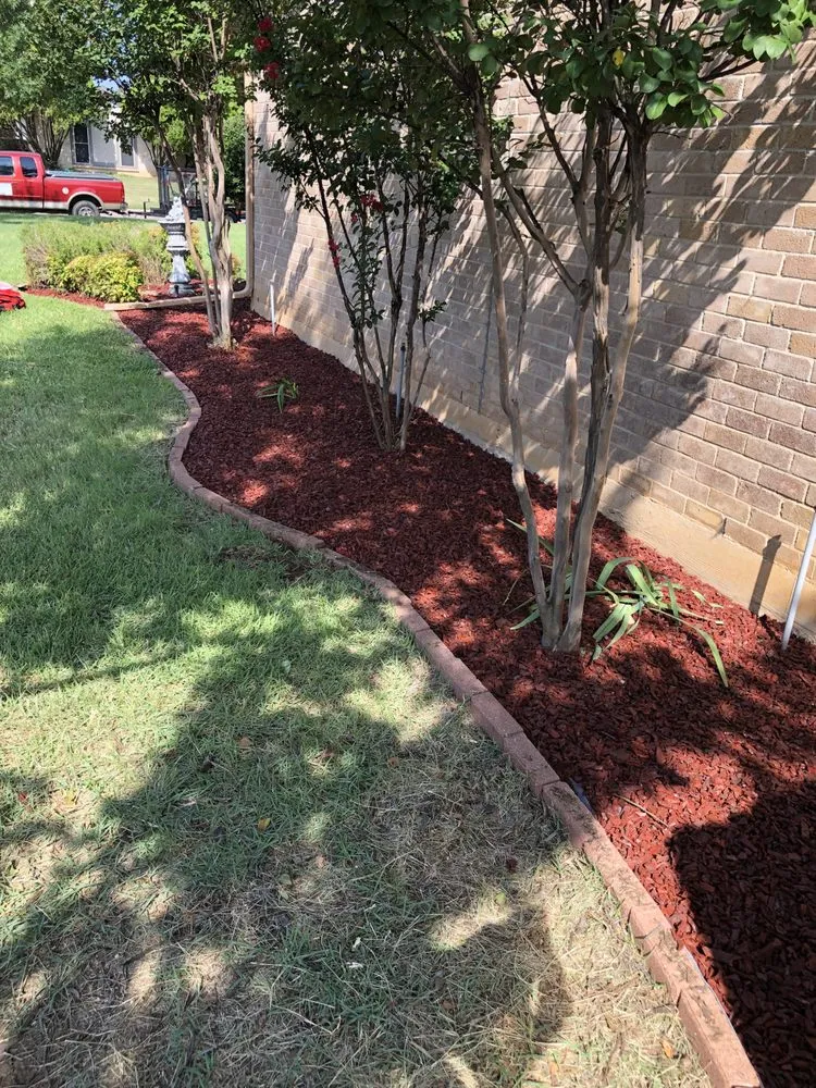 Custom garden landscaping in Fort Worth, TX - Chameleon lawn care and landscaping
