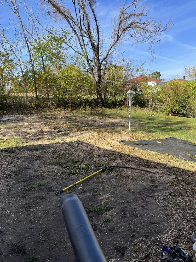 Local garden landscaping experts serving Petersburg, VA - Champion All Around Services