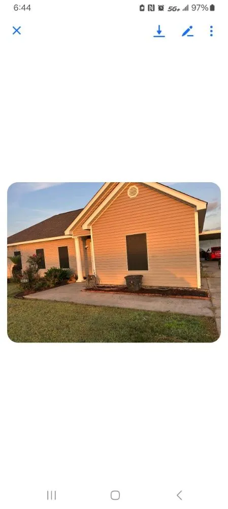 Trusted yard cleanup service with custom design in Saint Martinville, LA by Champs Services