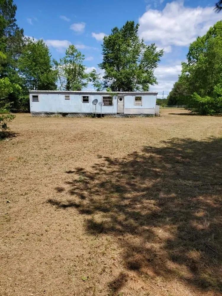 Expert garden landscaping in Dalzell, SC - Chancey's Lawn Care