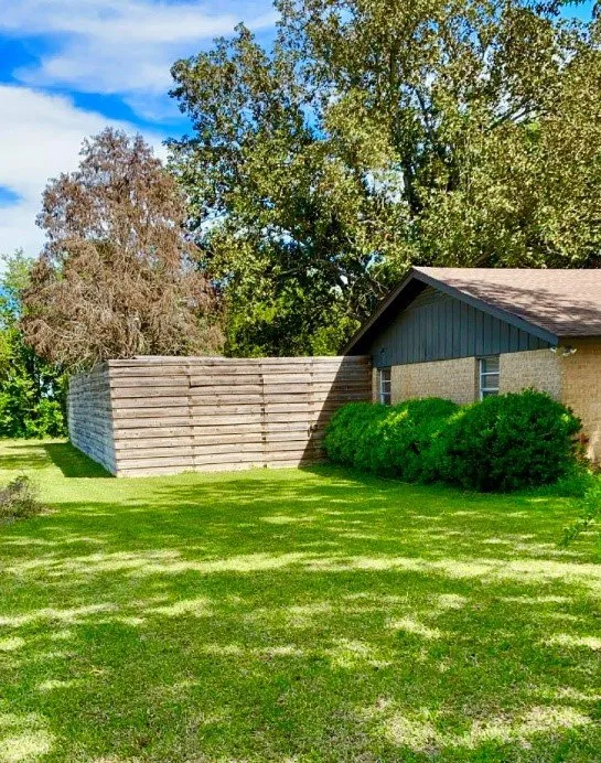 Local yard maintenance in Bastrop, TX - Chandler Landscaping