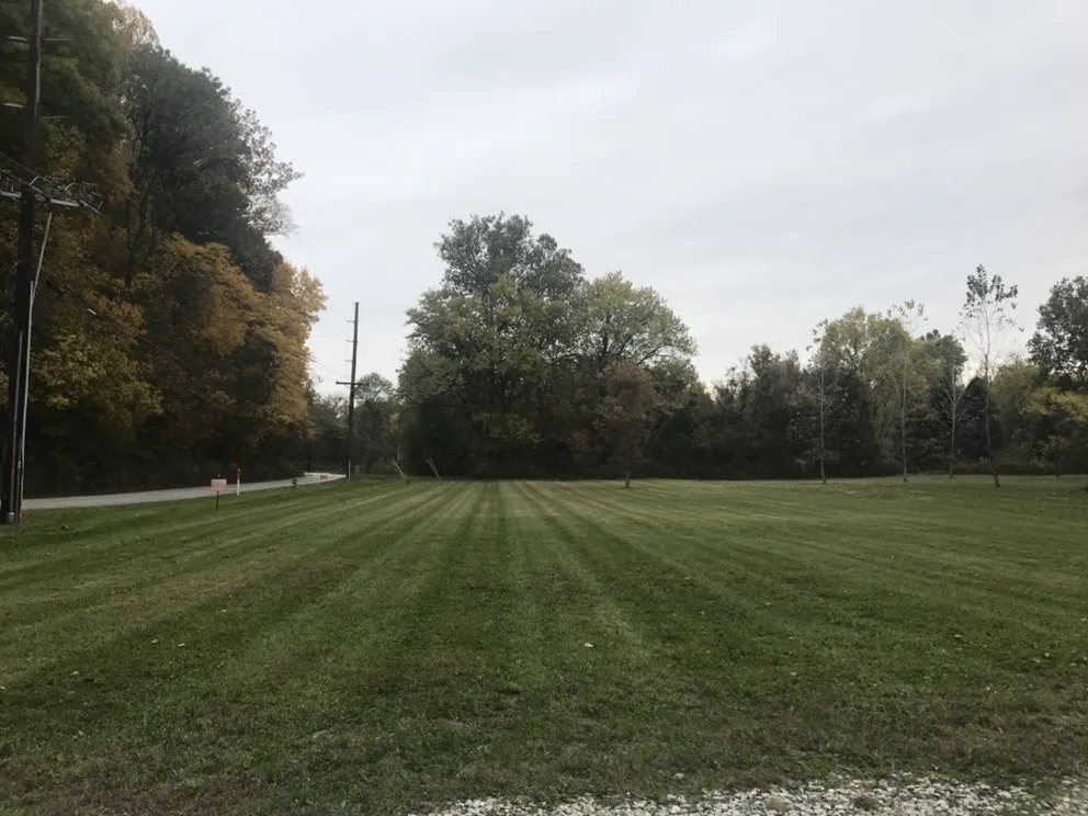 Expert yard maintenance in Martinsville, IN by Chandler Lawn Care