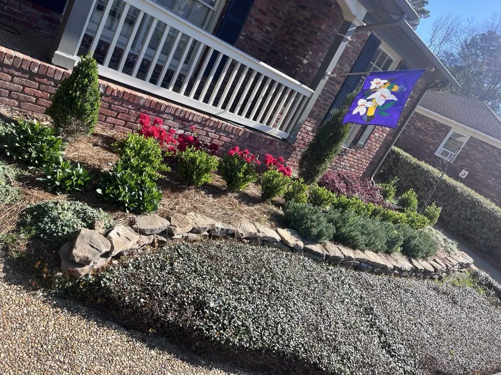 Expert outdoor landscaping with custom design in Columbus, GA by Chandler Select Landscaping