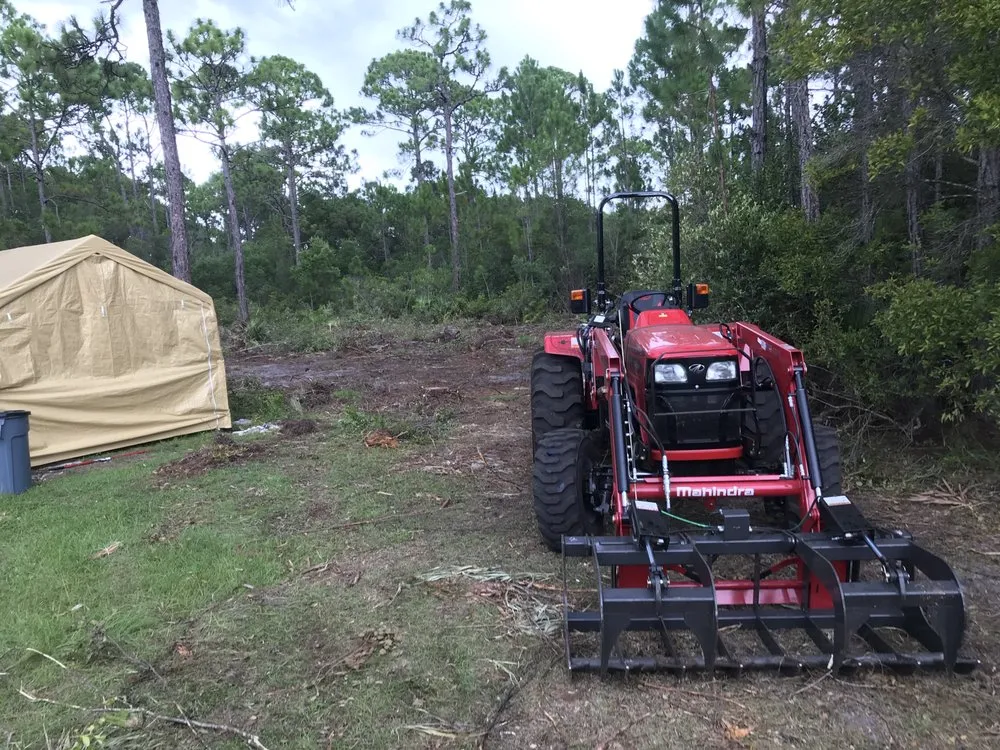 Top-rated garden landscaping experts serving Eastpoint, FL - Chandlers tractor & landscape