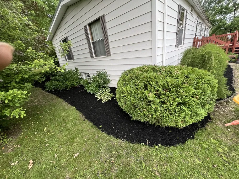 Reliable landscape design in Erie, PA by Chaney’s Four Seasons Lawncare