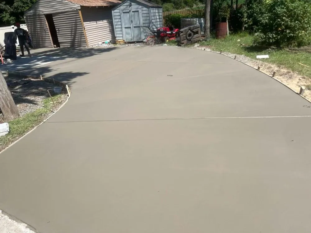 Top-rated yard cleanup service in Wingate, NC - Chano Landscaping