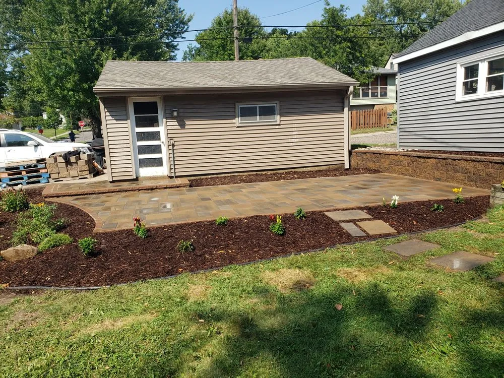 Custom landscaping services in Saint Paul, MN by Chaparritos Landscaping Services