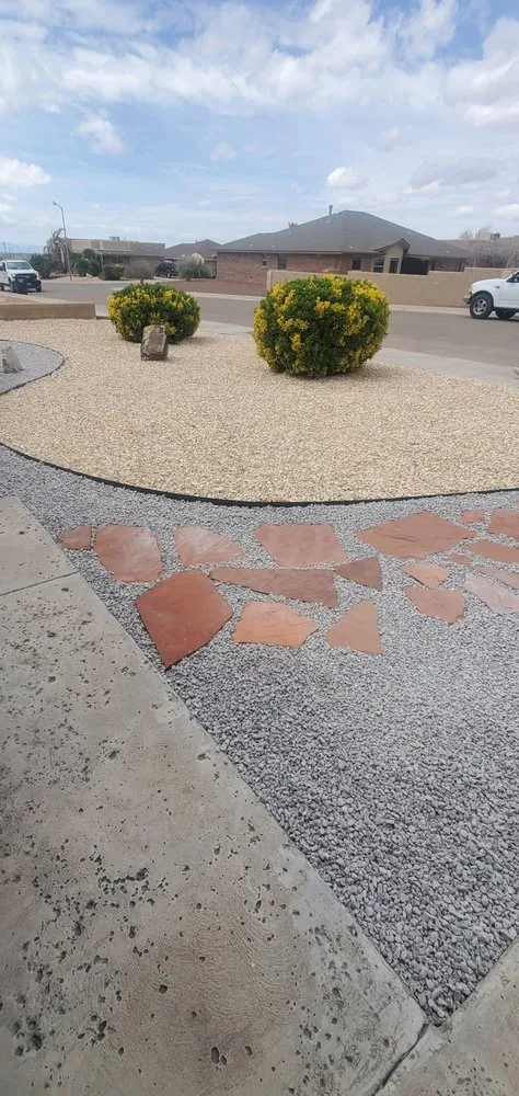 Custom lawn care service for residential properties across Alamogordo, NM - Chaparros Personal Maintenance