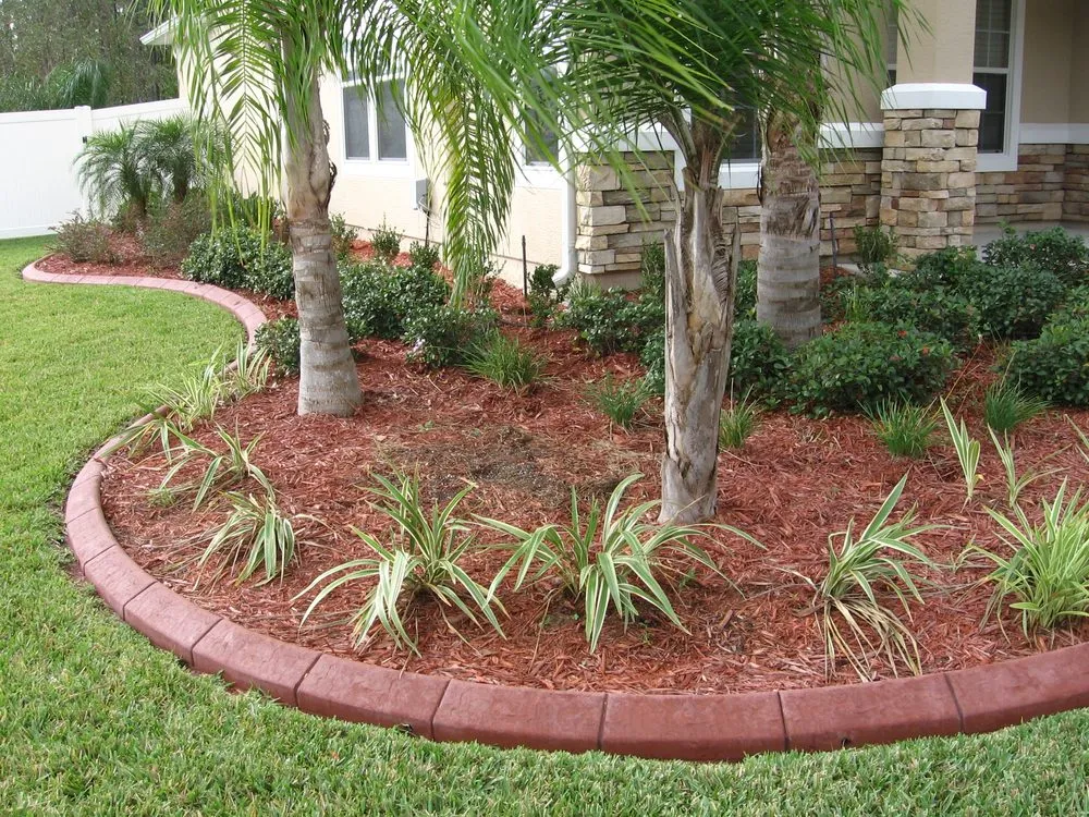 Reliable outdoor landscaping experts serving Wesley Chapel, FL - Chapel Curbz