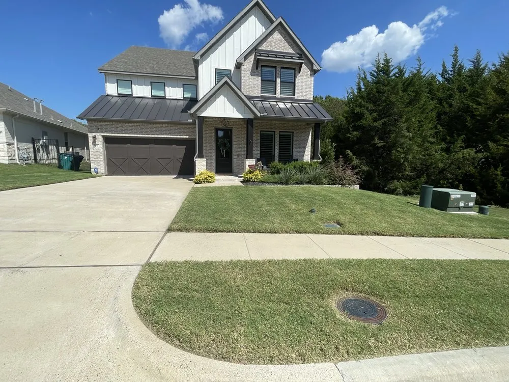 Custom lawn care service for beautiful yards across Caddo Mills, TX - Chapman Curb Appeal