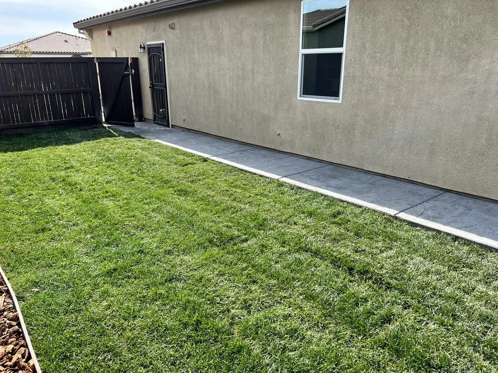 Affordable outdoor landscaping in Loomis, CA by Chapman Landscape Development