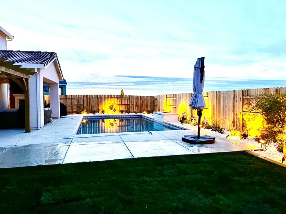 Custom yard cleanup service experts serving Loomis, CA - Chapman Landscape Development