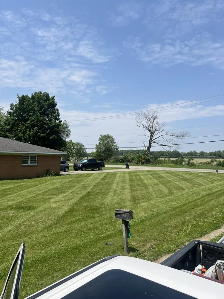 Reliable yard maintenance in Sturgis, MI - Chapmans Lawn Service
