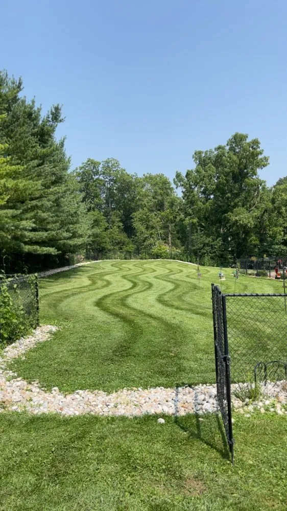 Expert lawn mowing service near you in Connersville, IN by Chapman's Lawncare And Landscaping