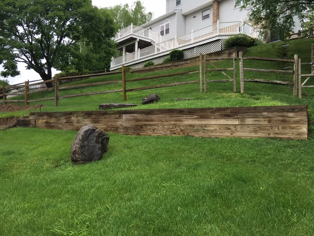 Reliable yard cleanup service for homes across Wilmington, DE - Charae Landscaping