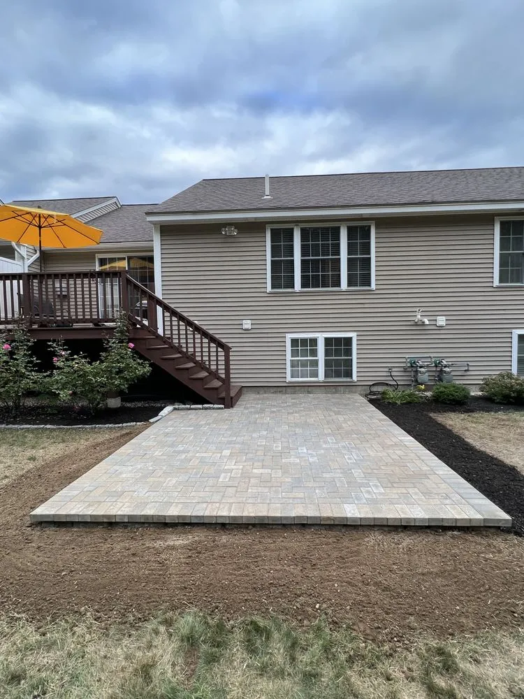 Professional lawn mowing service experts serving Plaistow, NH - Charest Builders