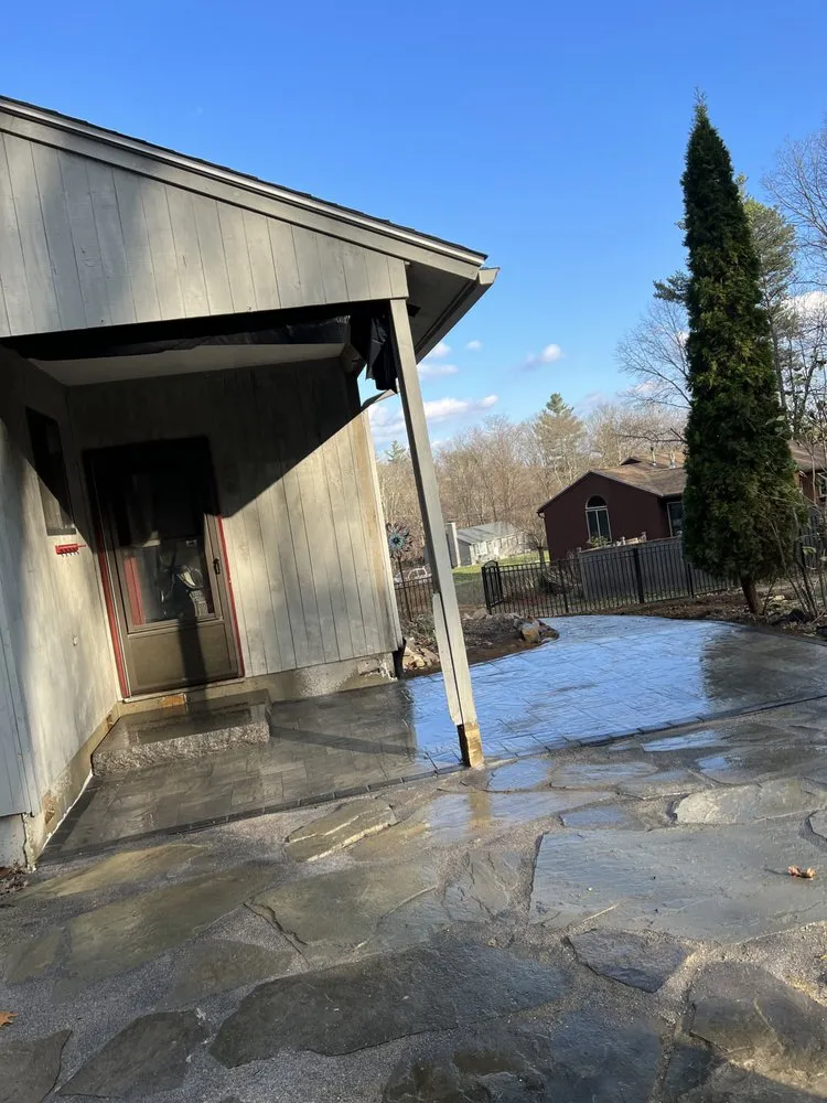 Local yard maintenance in Plaistow, NH - Charest Builders