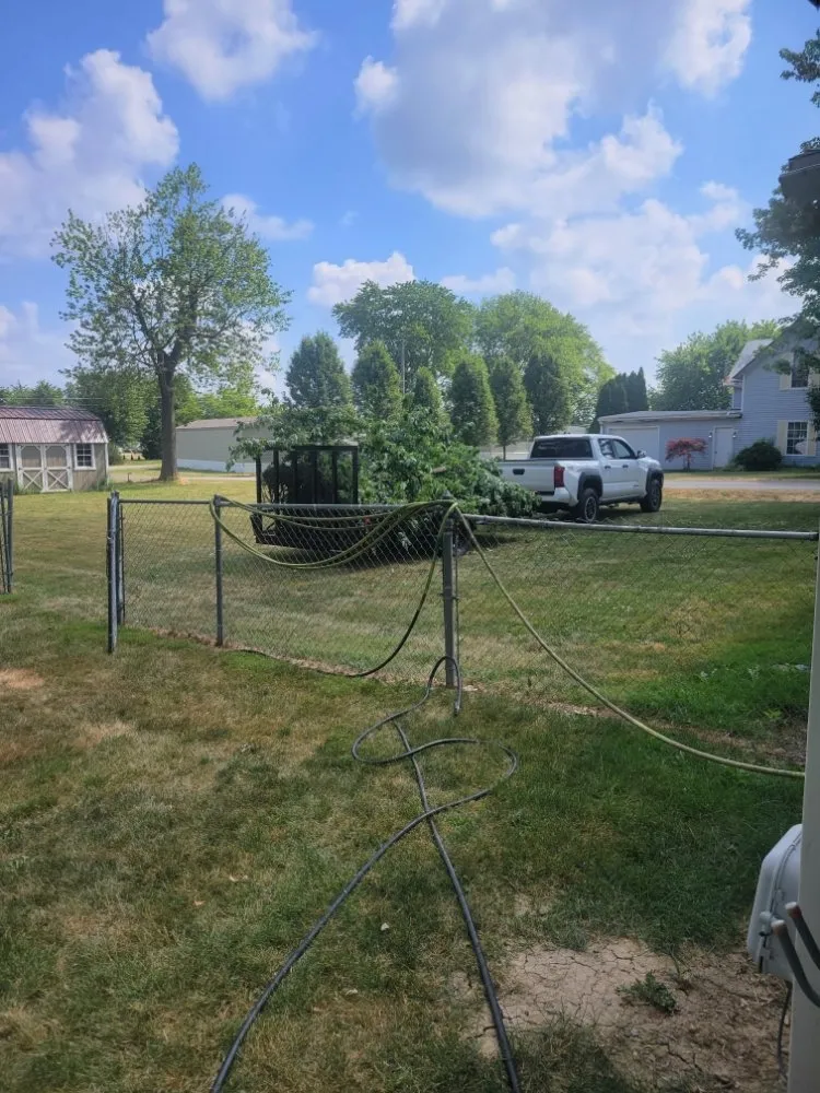 Trusted lawn mowing service experts serving Spencerville, OH - Charles Koontz