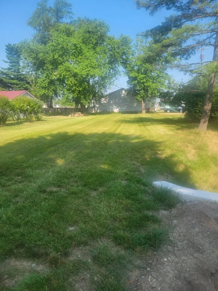 Top-rated landscape design in Spencerville, OH by Charles Koontz