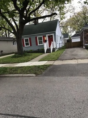 Charles Landscaping Logo