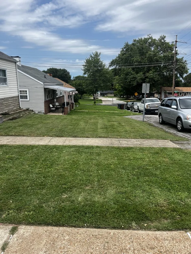 Local yard maintenance for homes across Saint Louis, MO - Charles Lawn Care
