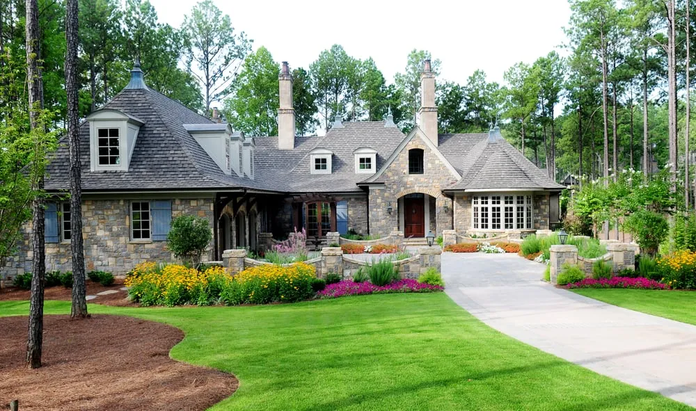 Custom landscaping services in Greensboro, GA - Charles Miller Companies