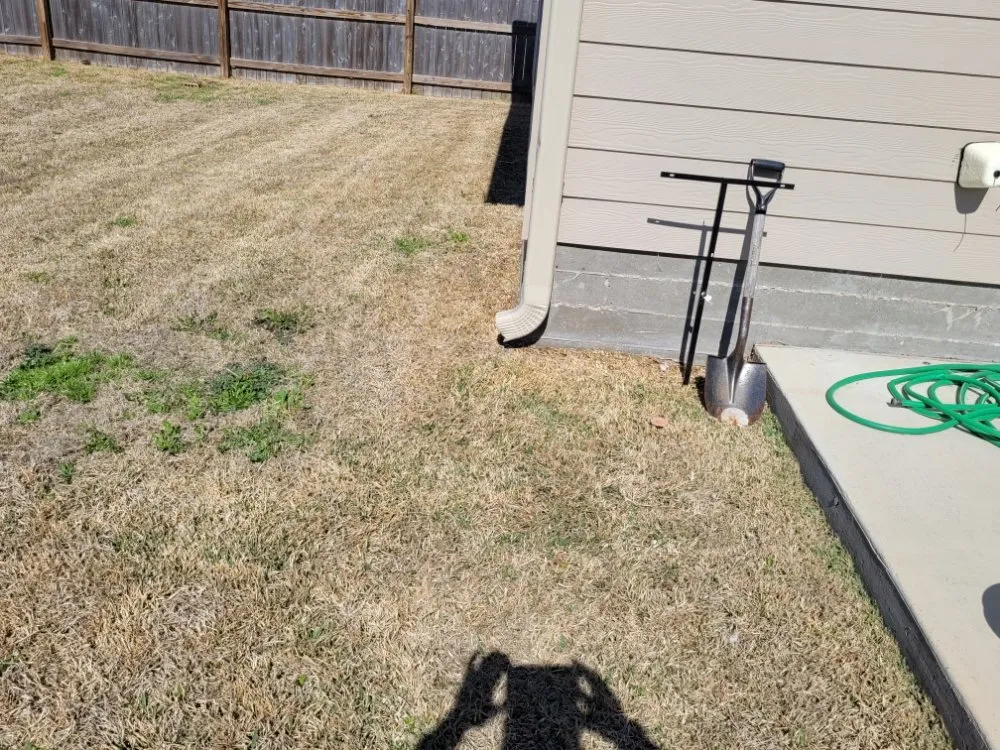 Top-rated outdoor landscaping in Bryan, TX - Charles Oldham Jr. Lawn Mowing Service