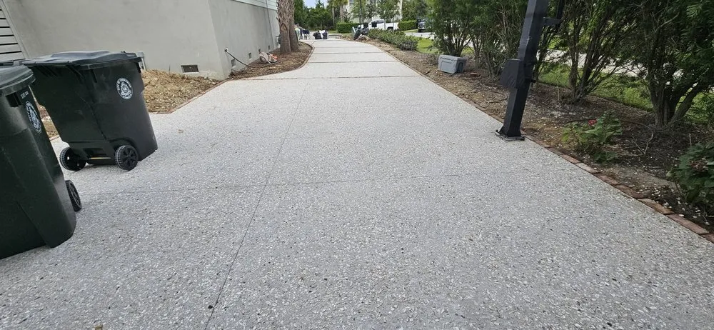 Custom yard cleanup service experts serving Daniel Island, SC - Charleston Landscape