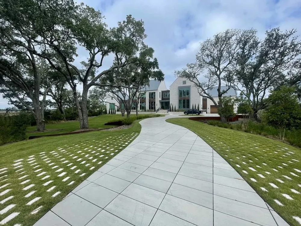 Local landscape installation in Daniel Island, SC by Charleston Landscape