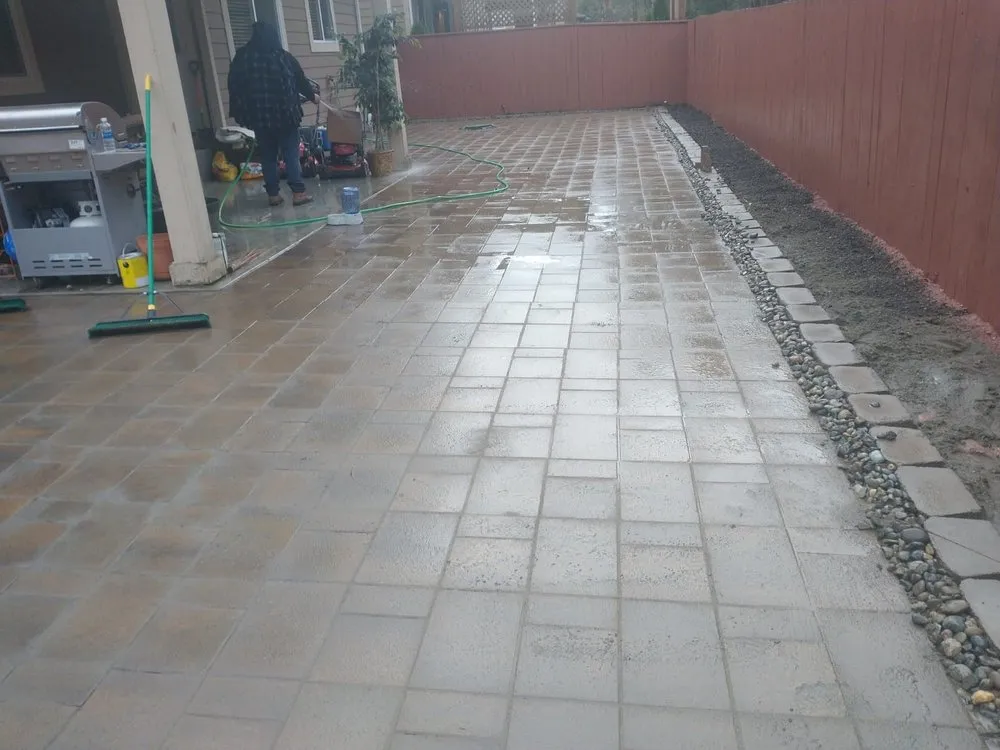 Affordable landscape installation for year-round maintenance in Belfair, WA by Charley Gaspar Landscaping