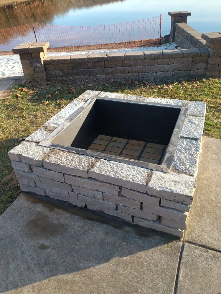 Affordable garden landscaping for residential properties in Kirkwood, MO by Charlie's landscaping