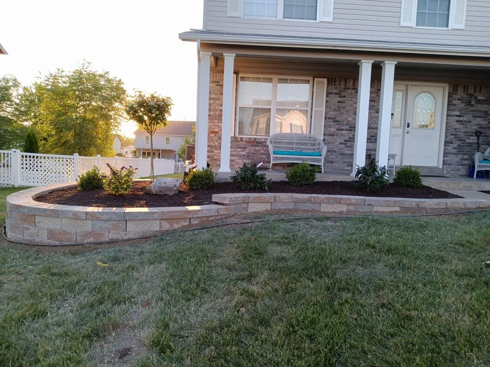 Affordable landscaping services in Kirkwood, MO - Charlie's landscaping