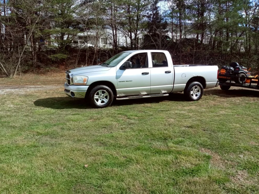 Trusted lawn care service for outdoor upgrades across Maryville, TN - Charlie's Lawn Care