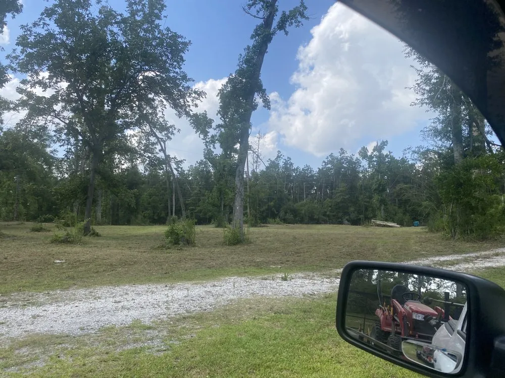 Affordable residential landscaping in Westlake, LA - Charlie’s Lawn Service