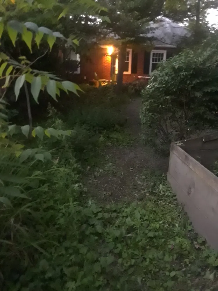 Reliable garden landscaping experts serving Lansdale, PA - Charlie's Lawncare