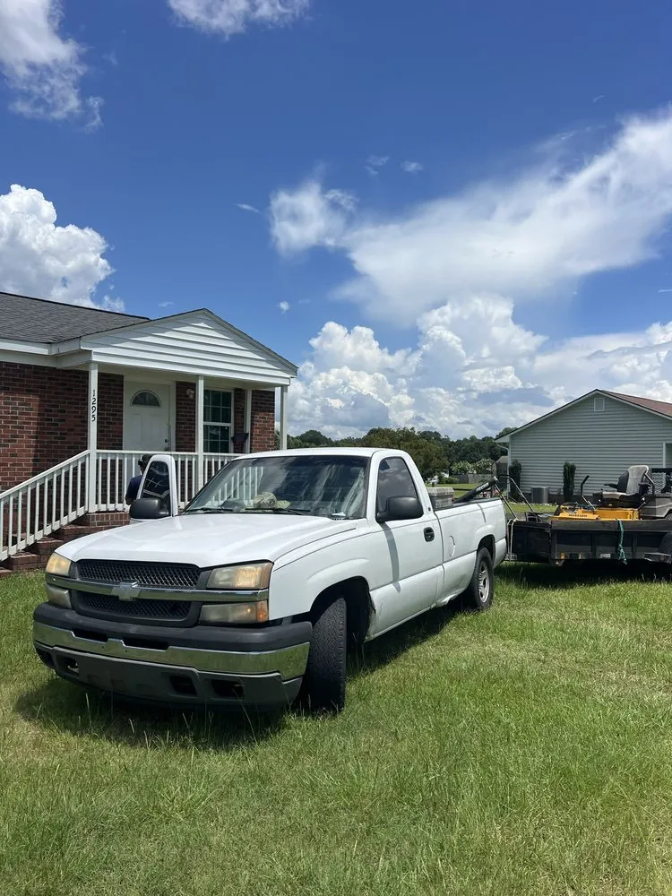 Custom garden landscaping experts serving Sanford, NC - Charly lawn and more service