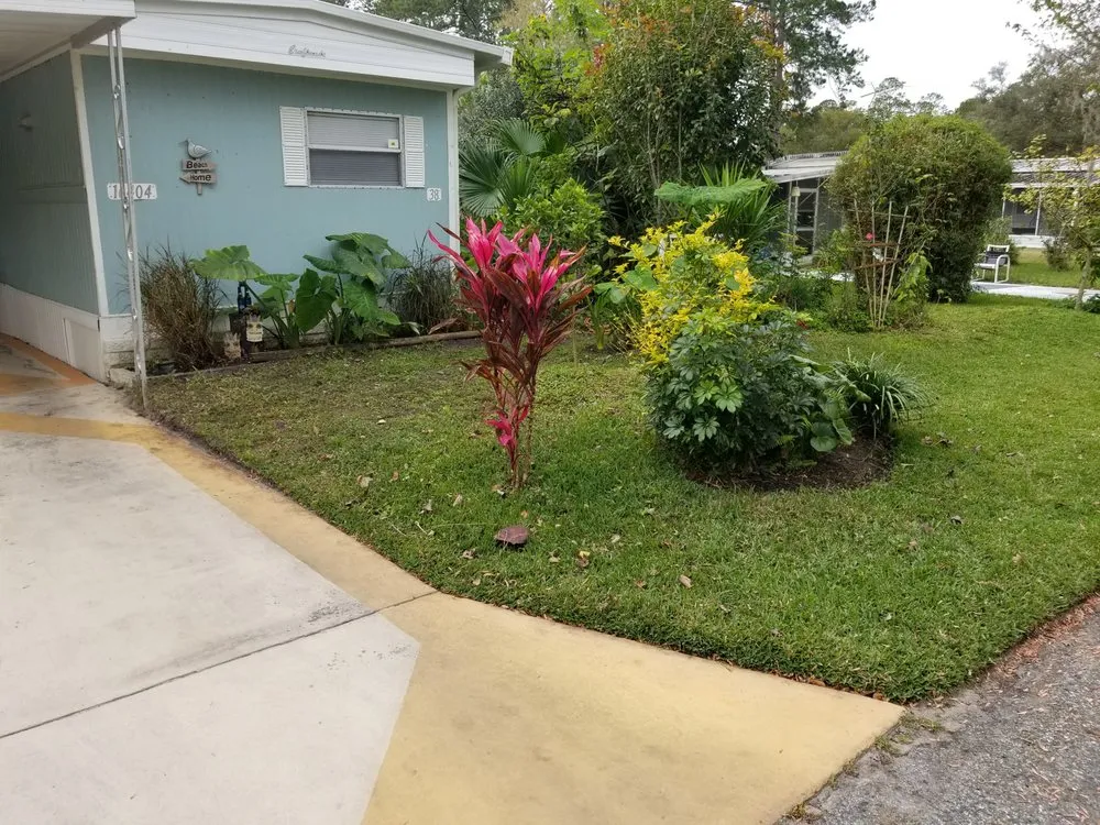 Local residential landscaping experts serving Brooksville, FL - Chartier Mowing Services