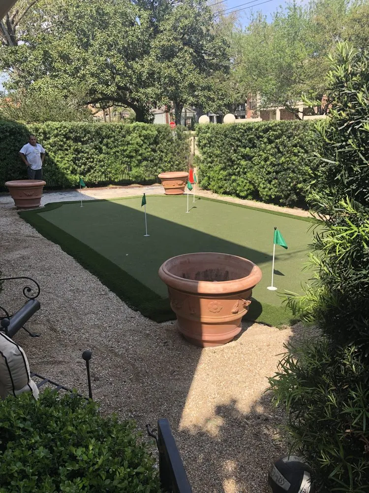 Reliable lawn care service for beautiful yards across New Orleans, LA - Chase The Gardener