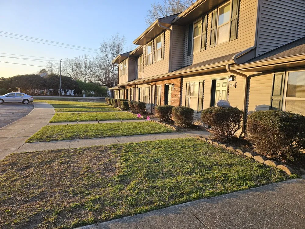 Affordable yard cleanup service for beautiful yards across Lumberton, NC - Chatman Enterprises