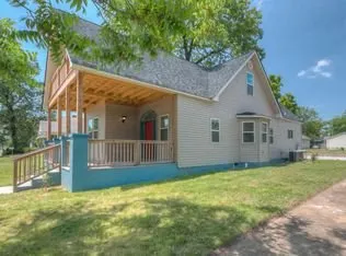 Reliable yard maintenance for outdoor upgrades in Chattanooga, TN by Chattanooga Construction Solutions