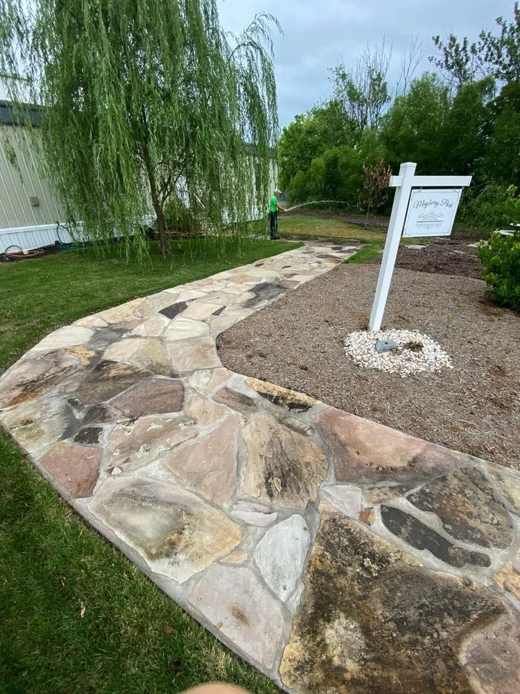 Affordable lawn care service in Hixson, TN - Chattanooga Landscaping Pros