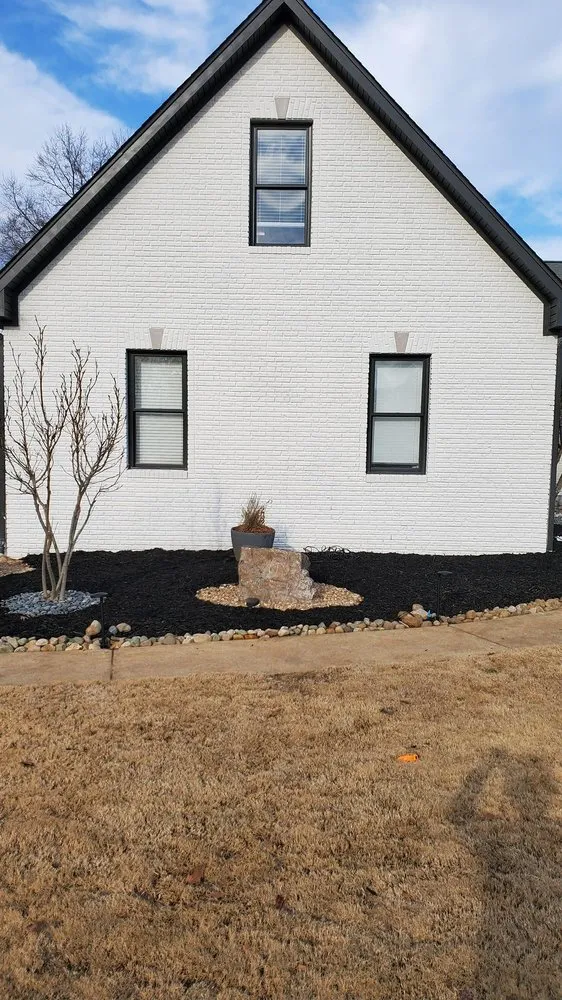 Custom garden landscaping in Hixson, TN by Chattanooga Landscaping Pros