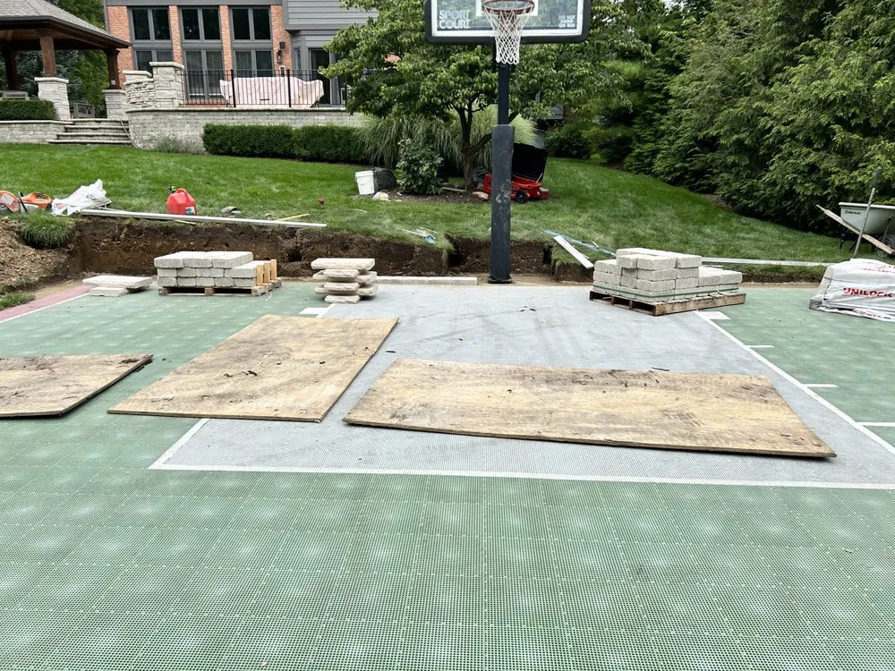 Affordable landscaping services experts serving Clinton Township, MI - Chavarin Landscape