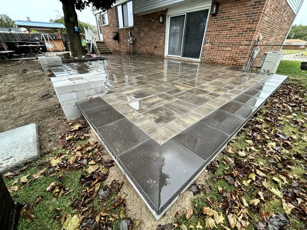 Top-rated outdoor landscaping for outdoor upgrades across Clinton Township, MI - Chavarin Landscape