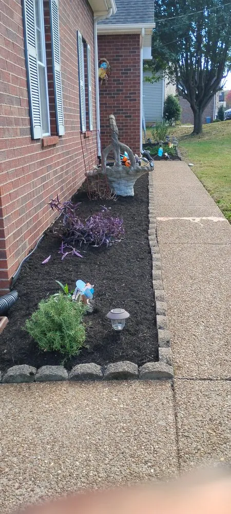 Reliable landscape installation in Westmoreland, TN by Chaves Soul Landscaping