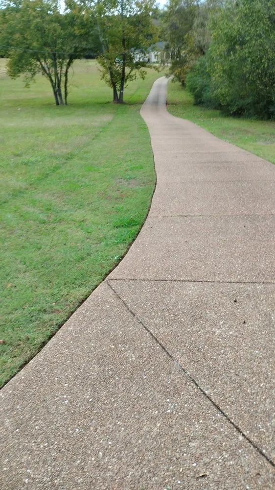 Expert landscape installation in Westmoreland, TN by Chaves Soul Landscaping