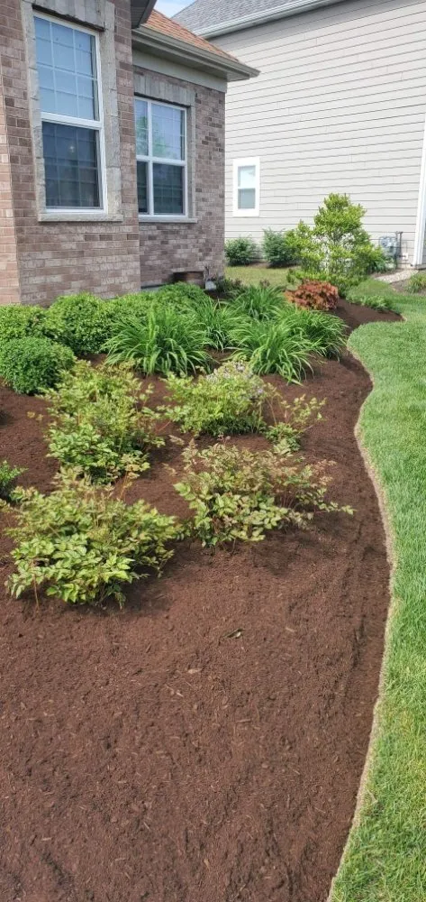 Local outdoor landscaping in Elgin, IL - Chavez Group Landscaping